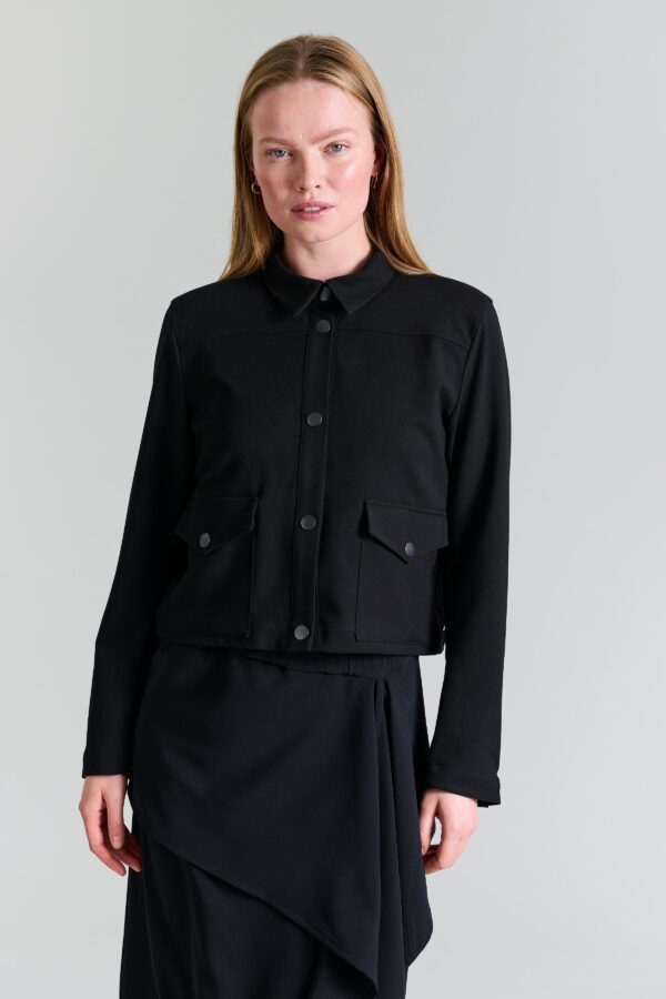 Jasje Kort Noru Black