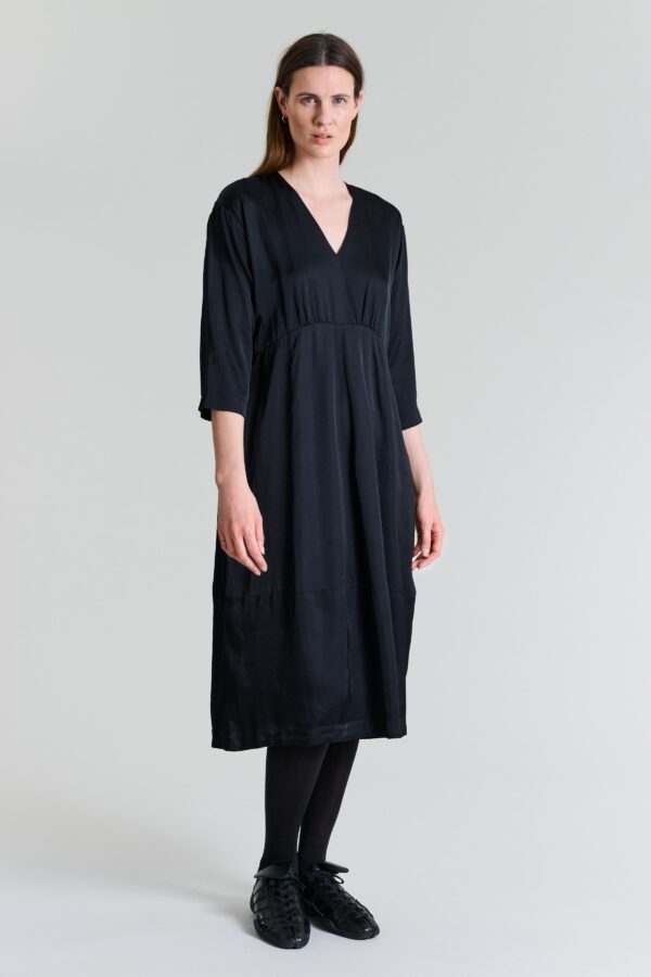 Jurk Kuhaku Black