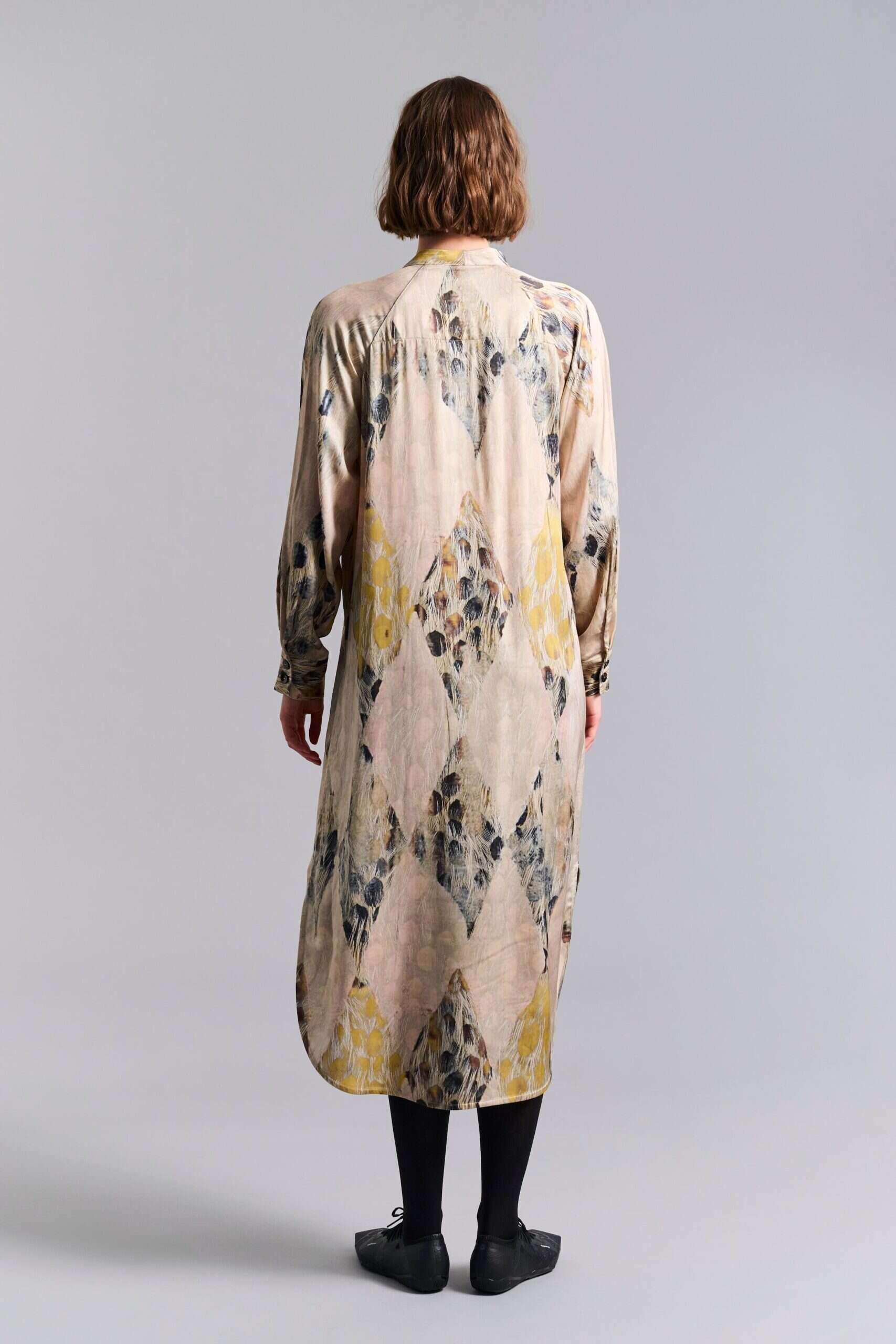 14932 FSC Dress Kuhaki Harlequin Feathers - Afbeelding 2