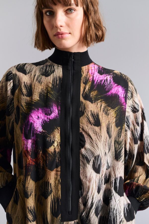 14958 FSC Dress with rib detail Haru eye of the tiger - Afbeelding 4