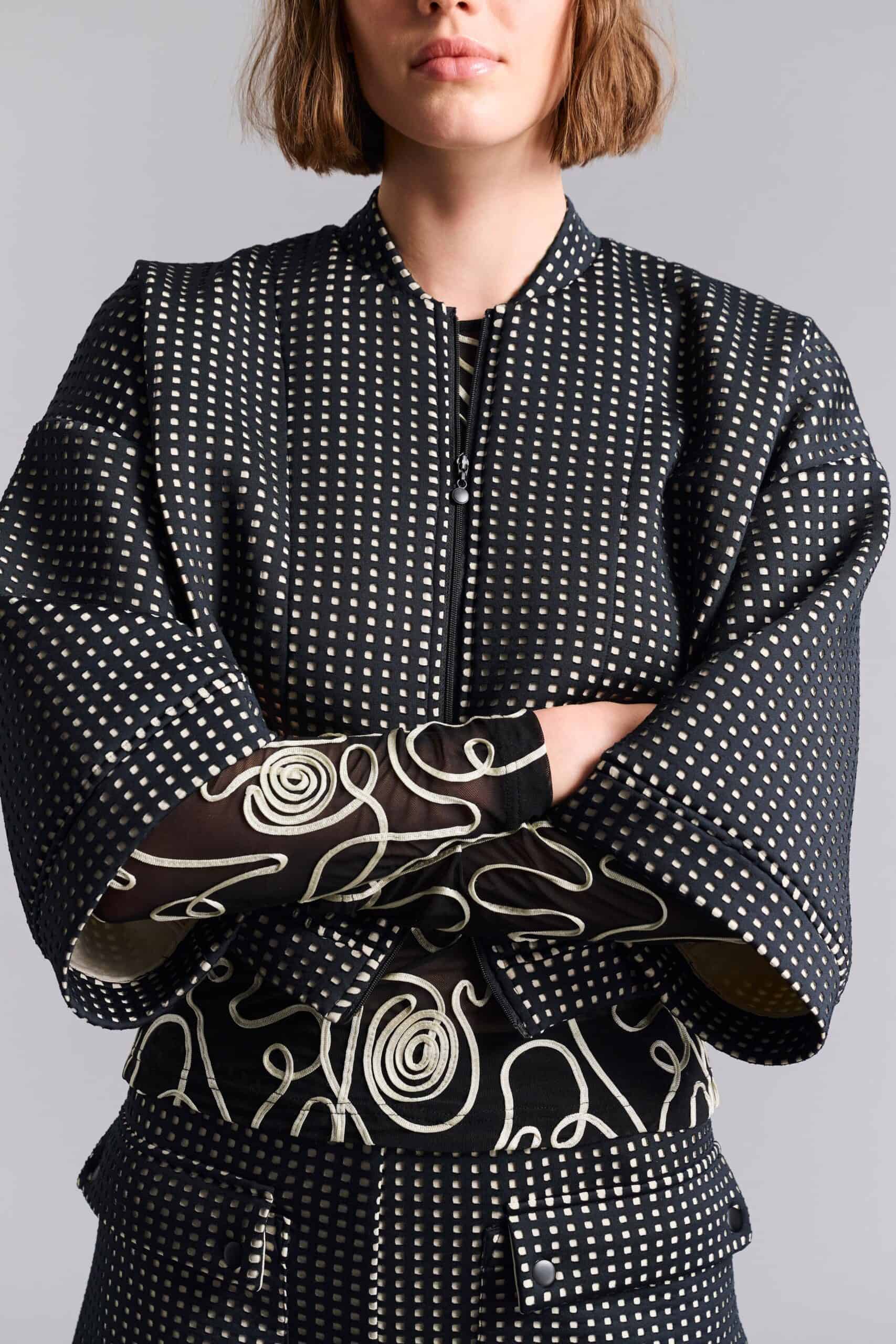 14968 Bomber Jacket Scuba Tiles Black/Ivory - Afbeelding 3